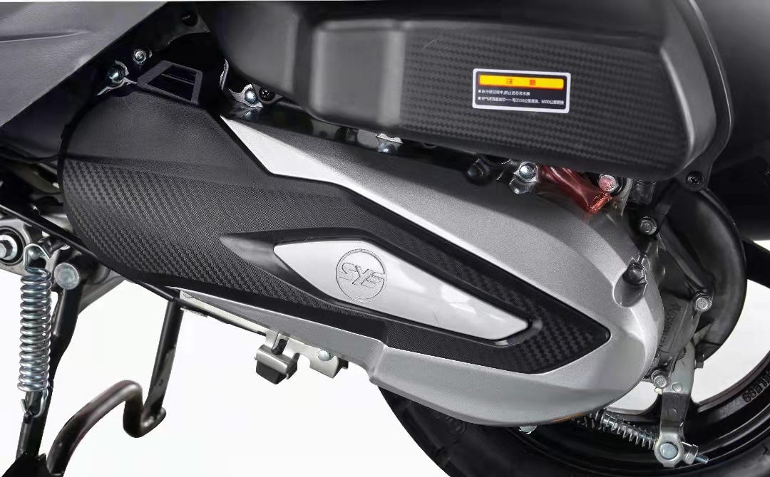 6980元！三業又来搞事情，颜值配置动力不错的小踏板——梦拉110