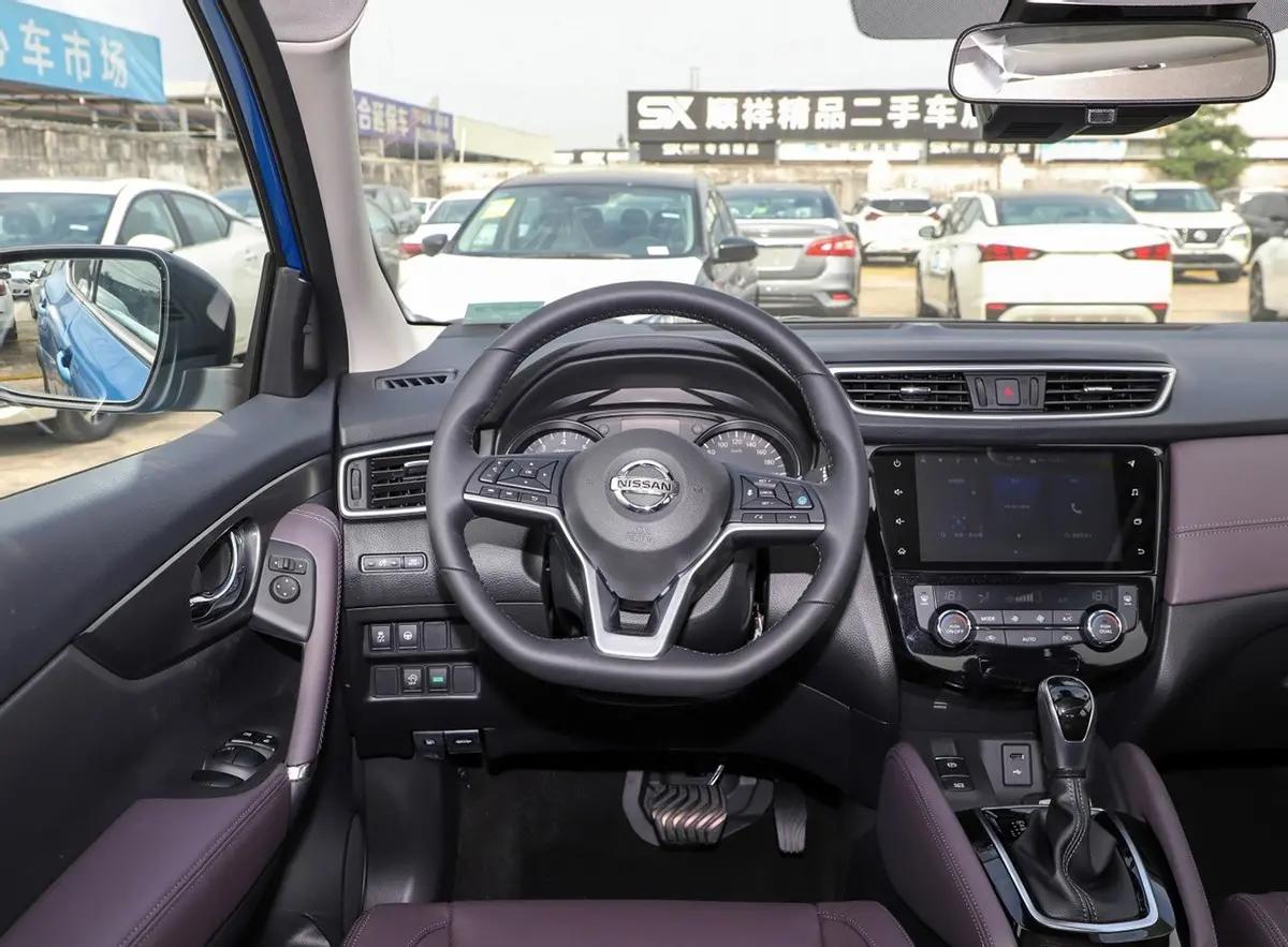 日产逍客与马自达cx-4哪个好,马自达cx-5和逍客哪个后排大