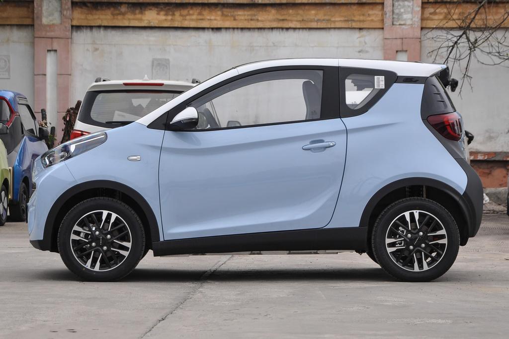 十几万的新能源suv小蚂蚁,小蚂蚁最新款车配置参数