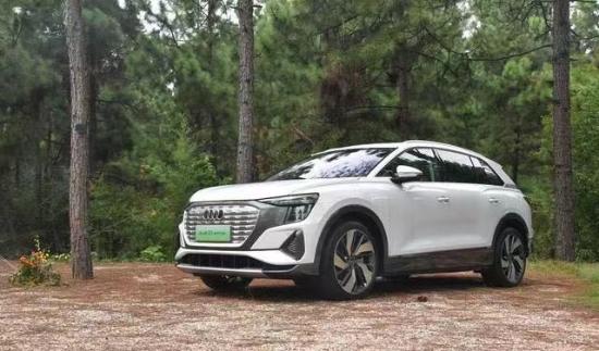 新款4轮电动车测试,上汽奥迪全新