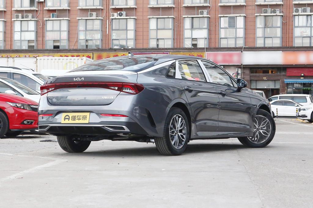 15万起亚k5能落地吗,起亚k52014款2.0latluxury