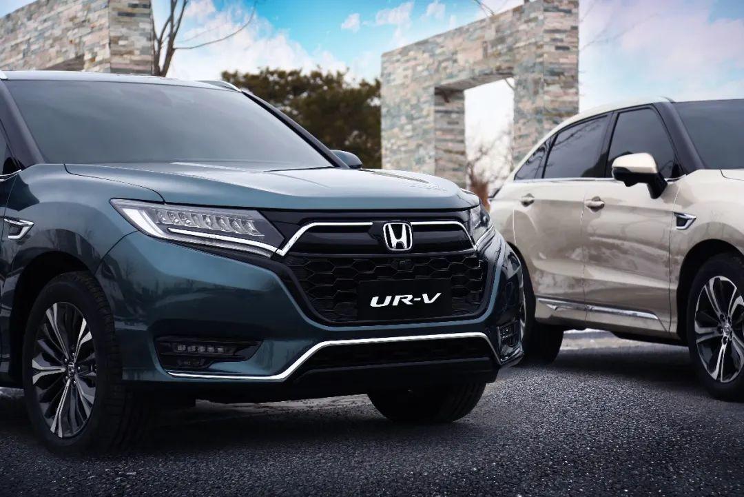 冠道ur-v汉兰达,ur-v和汉兰达哪个值得入手