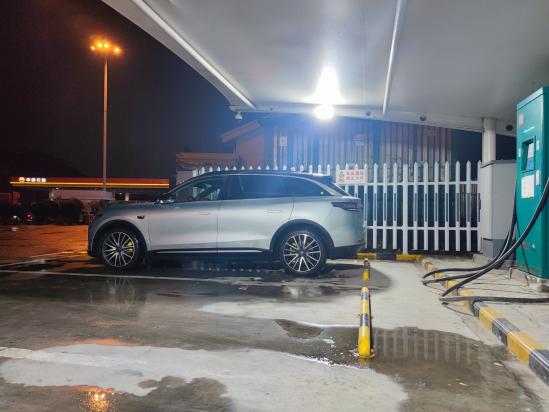 手机要不要每次充电都充满,电池充电每次都要充满吗