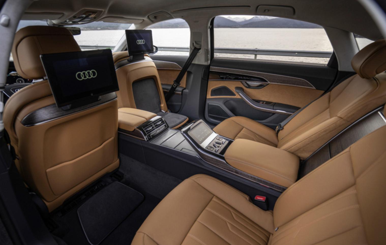 新款奥迪a8渲染图曝光,奥迪全新a8哪款性价比最高