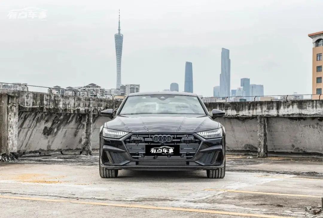 奥迪a7l哪一款更值得入手,10万往上的奥迪a7l值得买吗