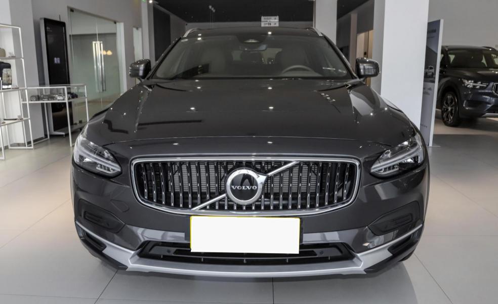 沃尔沃旅行车v90和v90cc,沃尔沃v40旅行车1.9t