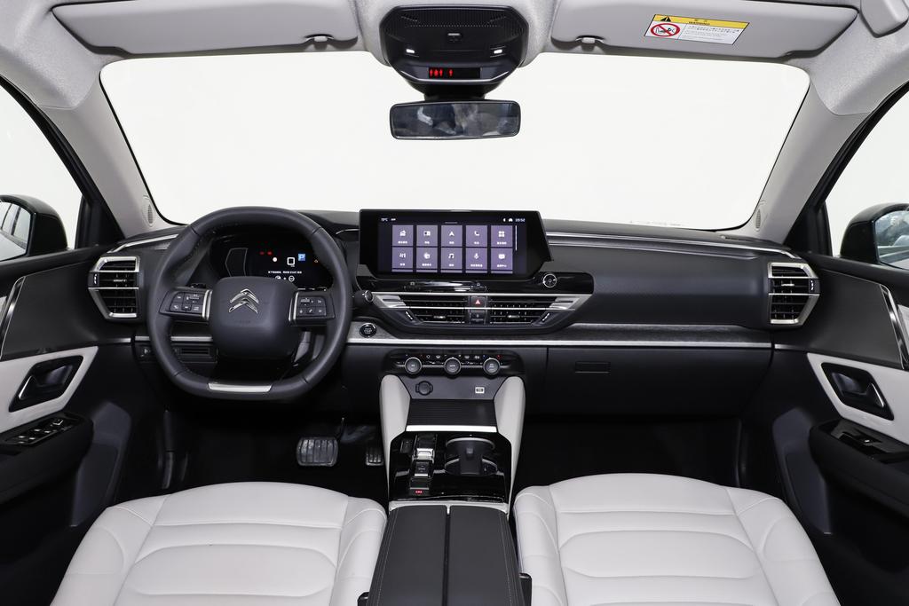 和凡尔赛c5x同级别的车都有哪几款,小型suv和凡尔赛c5x比较