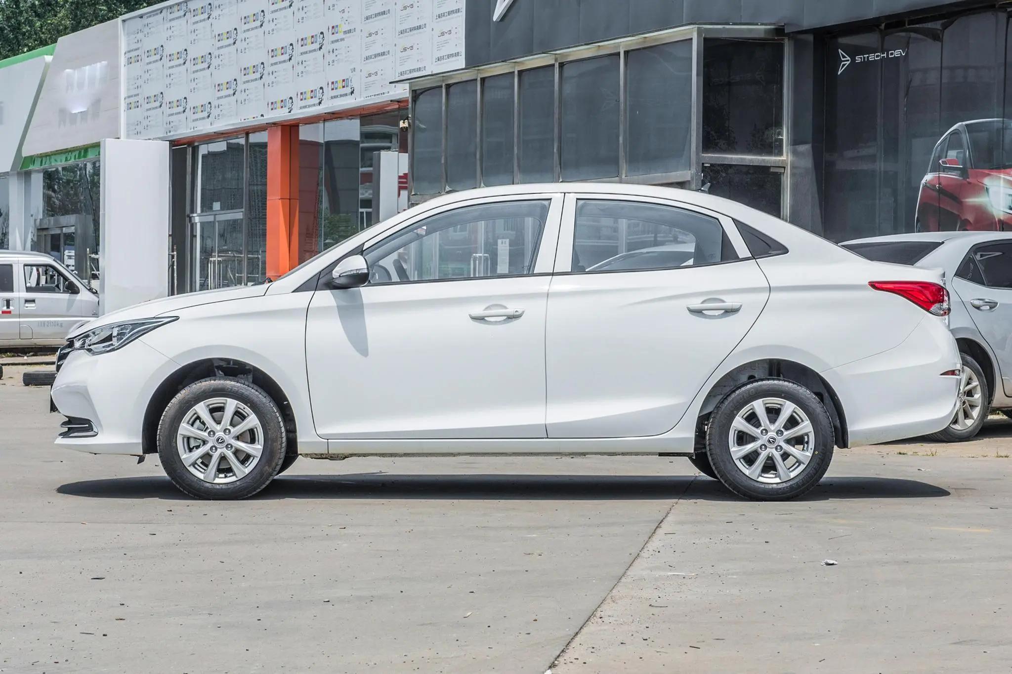 长安悦翔7评测,悦翔体验