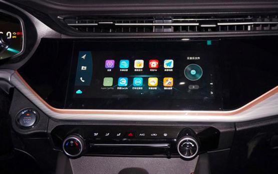 年轻人第一辆车艾瑞泽8,年轻人第一辆选新能源还是燃油车