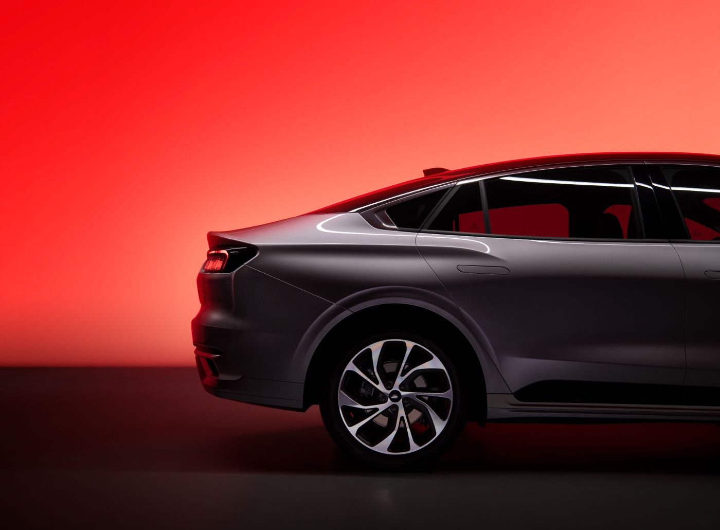 九年后再次相遇威海,福特蒙迪欧2023款四代