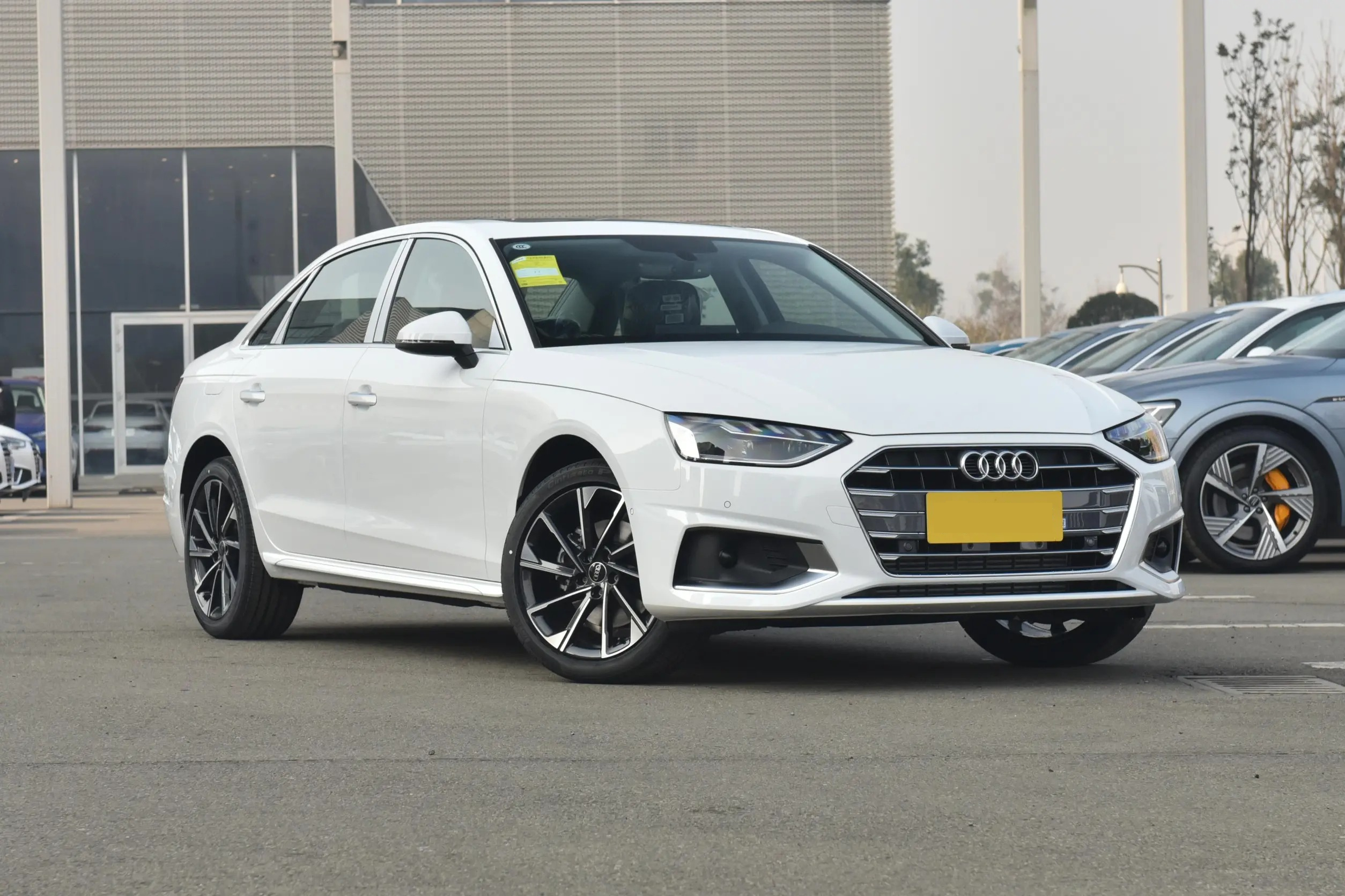 喜提2019年奥迪a4l,奥迪a4l动力强劲外观沉稳优雅