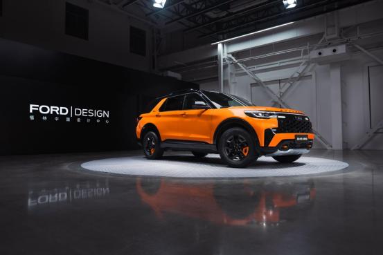 2024款福特探险者昆仑巅峰版车型,福特昆仑巅峰版顶级豪华版