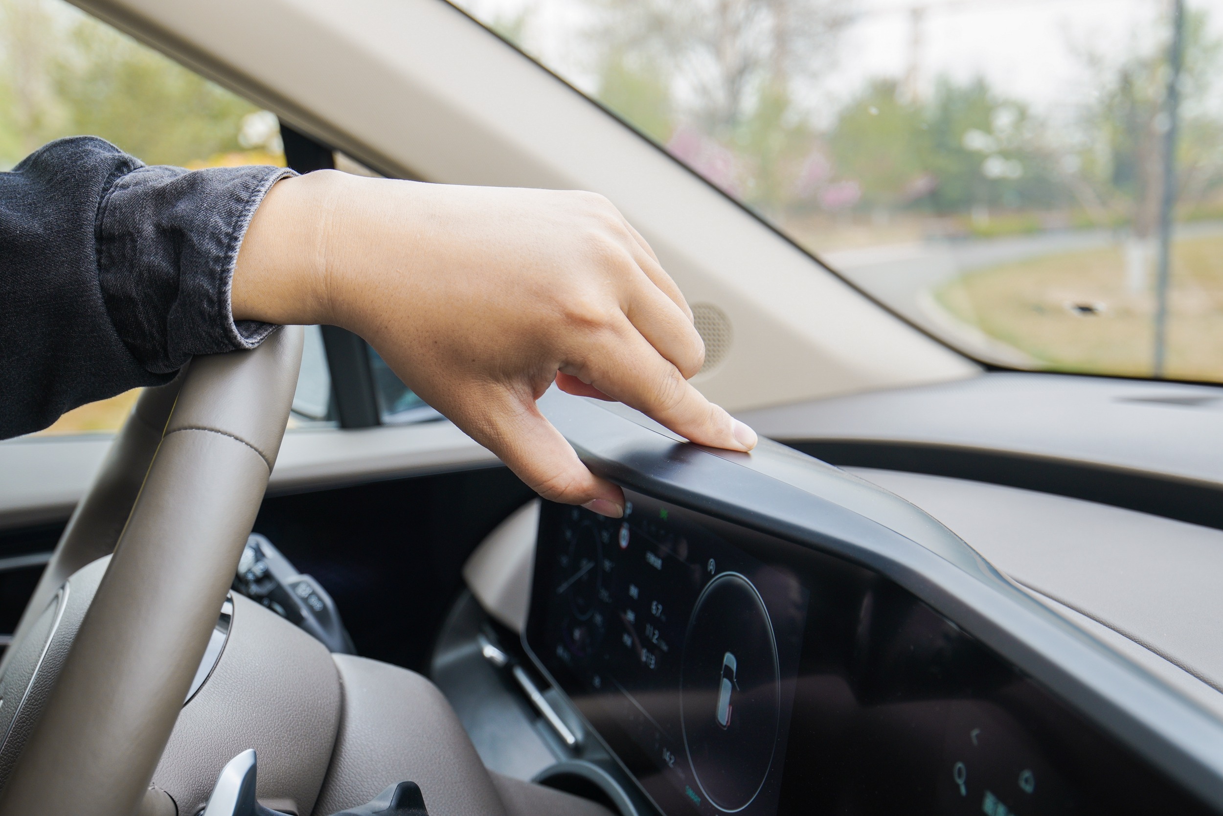 上班代步偶尔短途旅行的suv,起亚嘉华市区代步合适吗