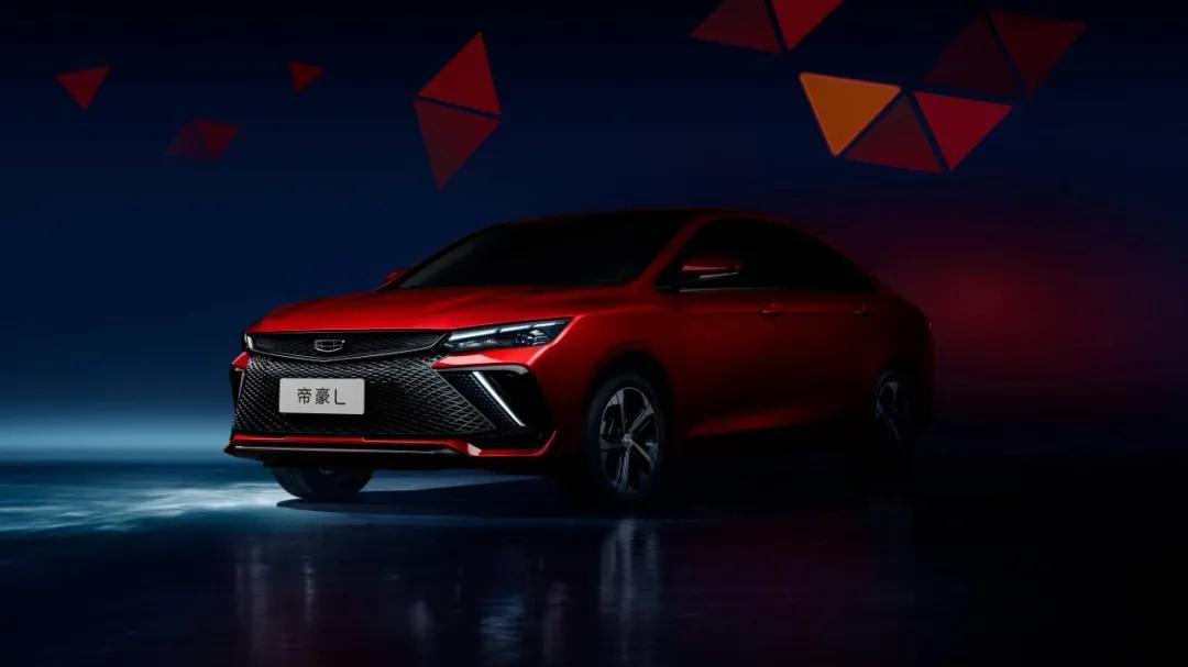 全系标配内置式8英寸中控液晶屏,吉利帝豪19款最高配液晶仪表