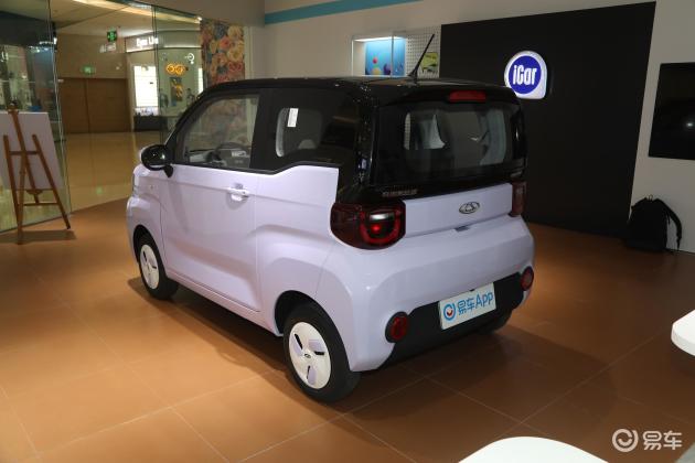 花了三百多买了雪糕吃,花了3块钱买了一个雪糕