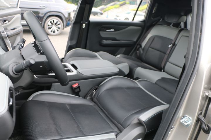 合创最便宜的车型,合创降价