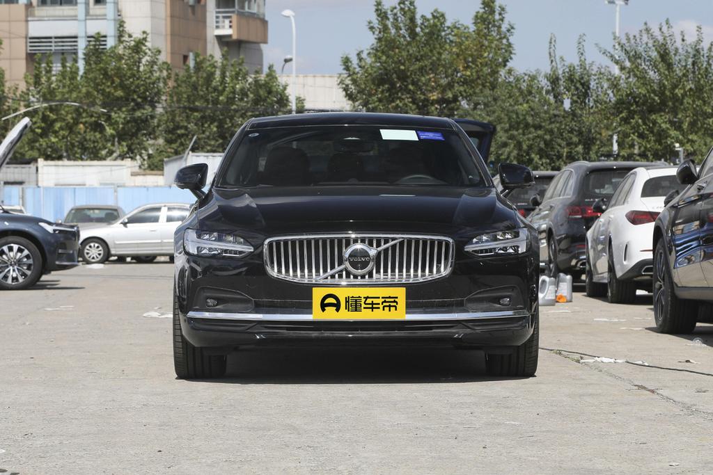 夜晚沉浸式体验沃尔沃s90,沃尔沃新款s90带你畅享音乐之旅