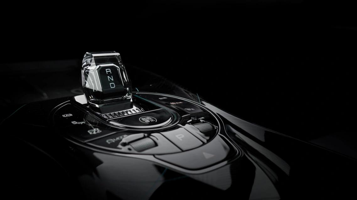 比亚迪海豹技术上的革新,比亚迪推出海豹是在和谁竞争