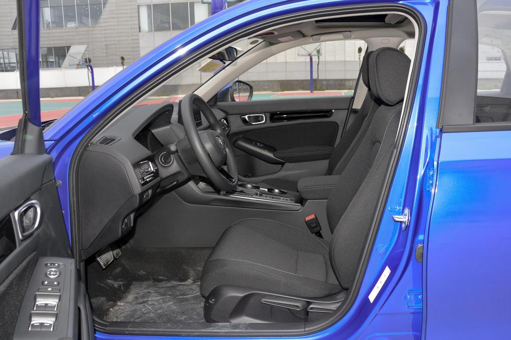 思域限时优惠1万元,全新思域到店抢先来体验