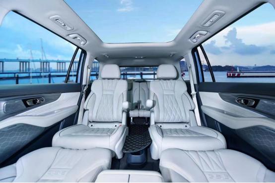 插混和增程式哪一个实用一些,比亚迪的车是增程式还是插混