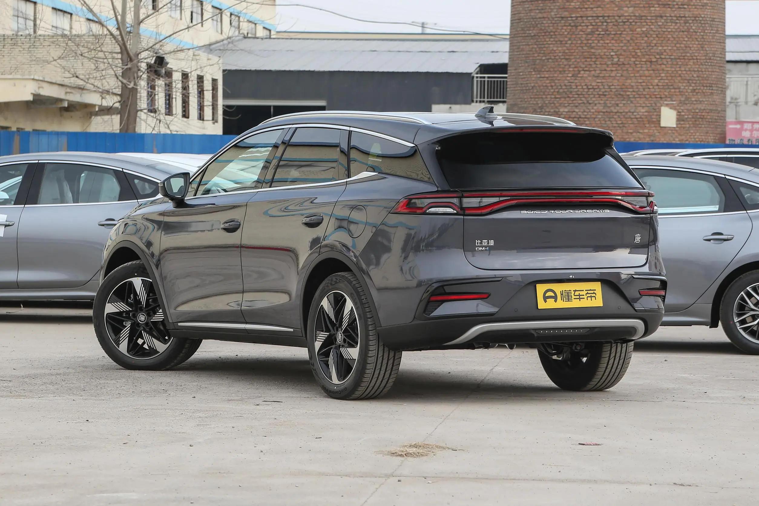 比亚迪唐dm-i冠军版售价五座版,比亚迪唐dm-i冠军版中配底价