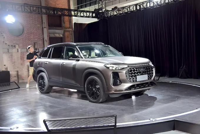 奥迪q6e-tron将于2022年首次亮相,纯电奥迪q62023款落地多少钱