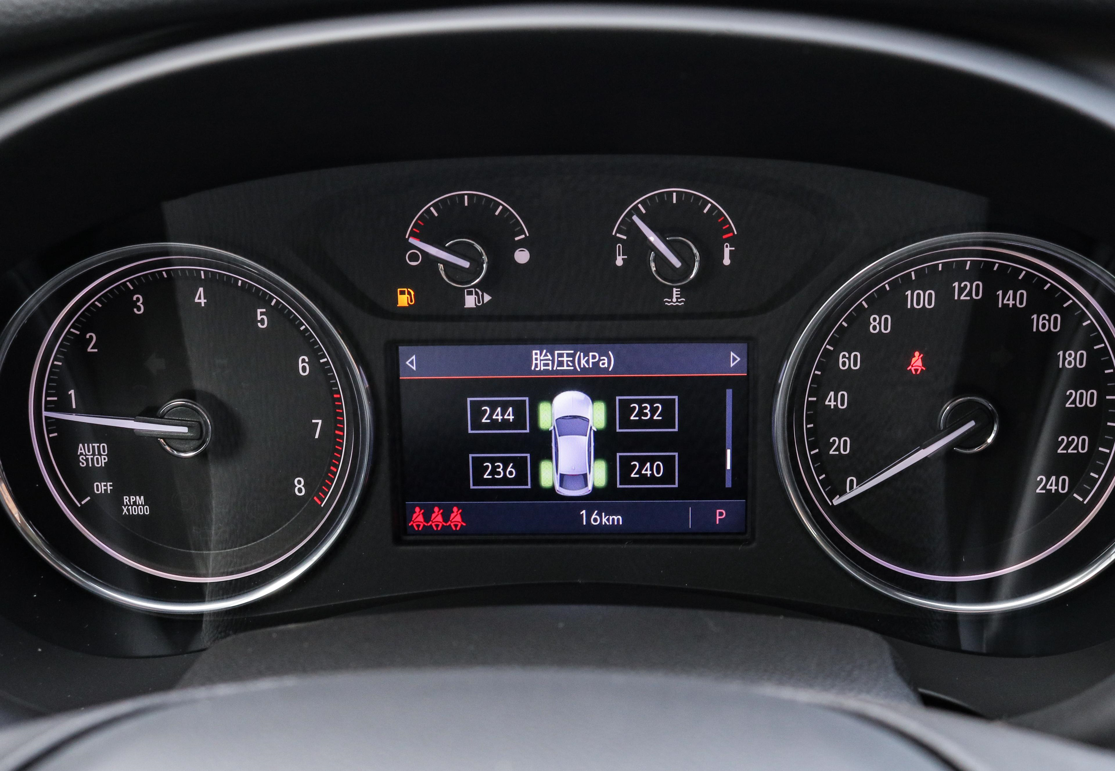 24款别克君越2.0t隔音用料环保吗,22款君越四门有隔音棉吗