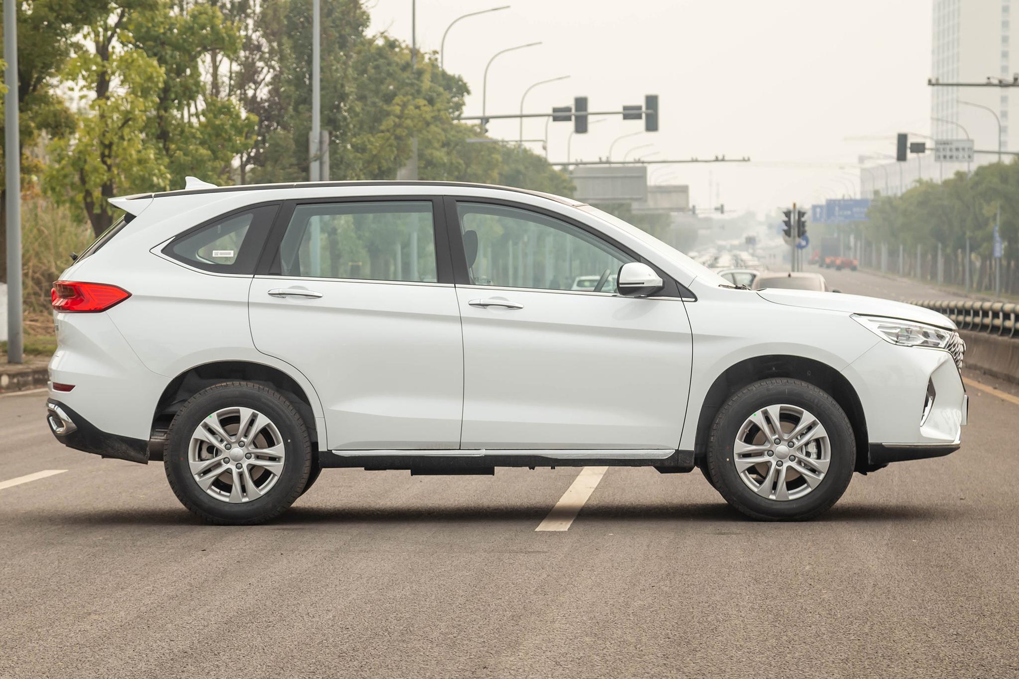 新款哈弗m6plus部分配置调整,哈弗m6plus最值得买哪款