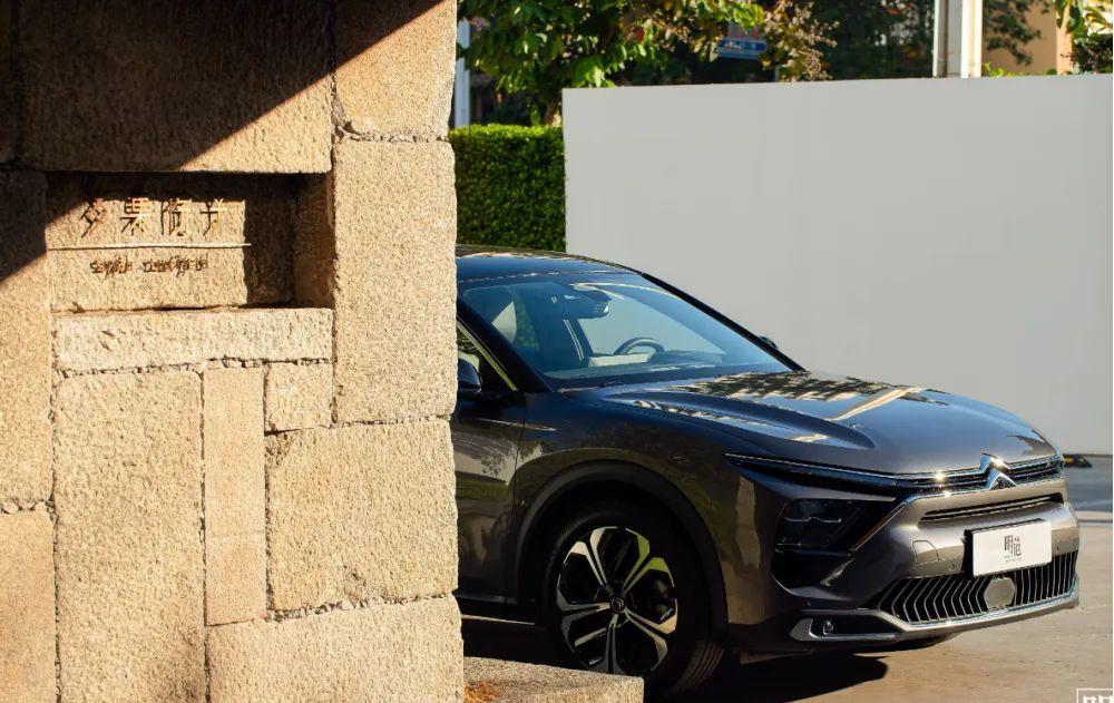 凡尔赛c5x发动机怎么样,凡尔赛c5x保养贵不贵