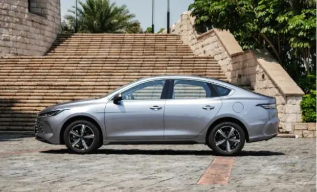 驱逐舰05的120公里豪华版本配置,驱逐舰05动力对比迈腾