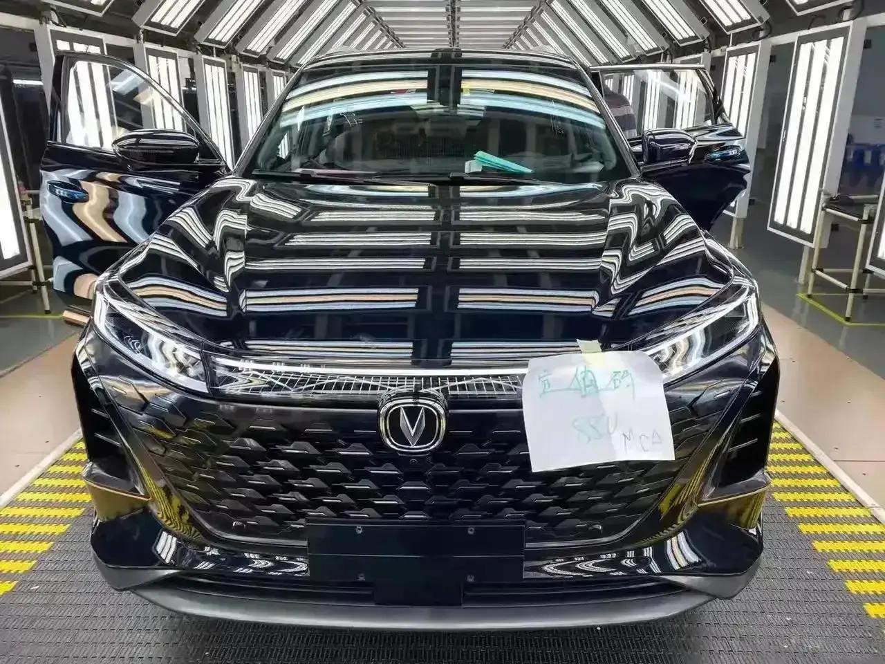 长安锐程plus和长安颐达哪个好,长安锐程cc和朗逸plus怎么选择