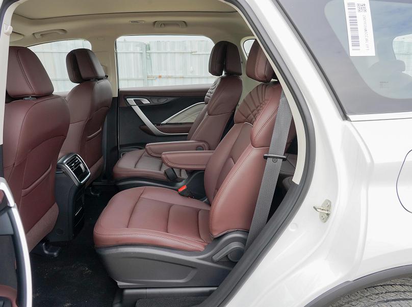 吉利嘉际phev落地价,吉利嘉际白金版七座落地价