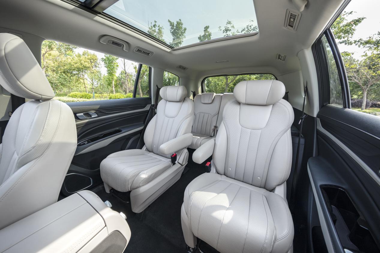 国补退坡我们挺你，江铃福特科技压「税」红包限时认领