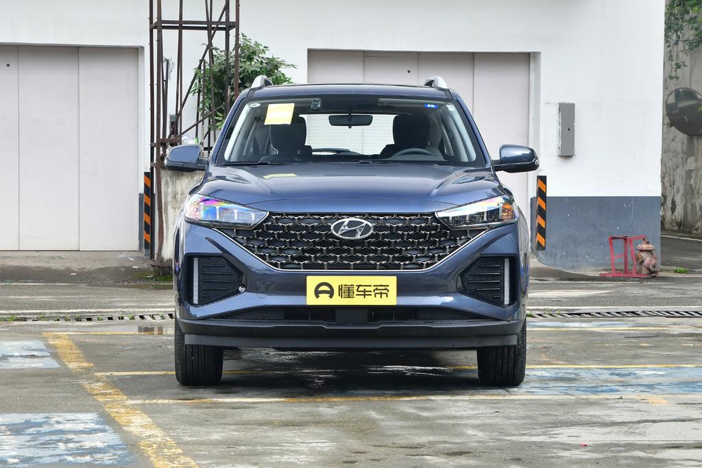 ix35现代2022款2.0自动挡落地价,2021现代ix35全款落地价分期明细