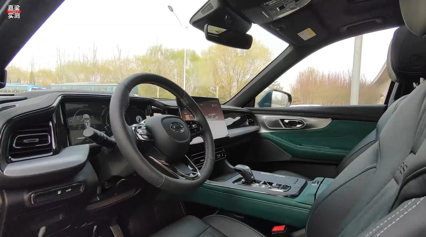 广汽传祺2022gs8四驱至尊版,广汽传祺gs8四驱七座试驾