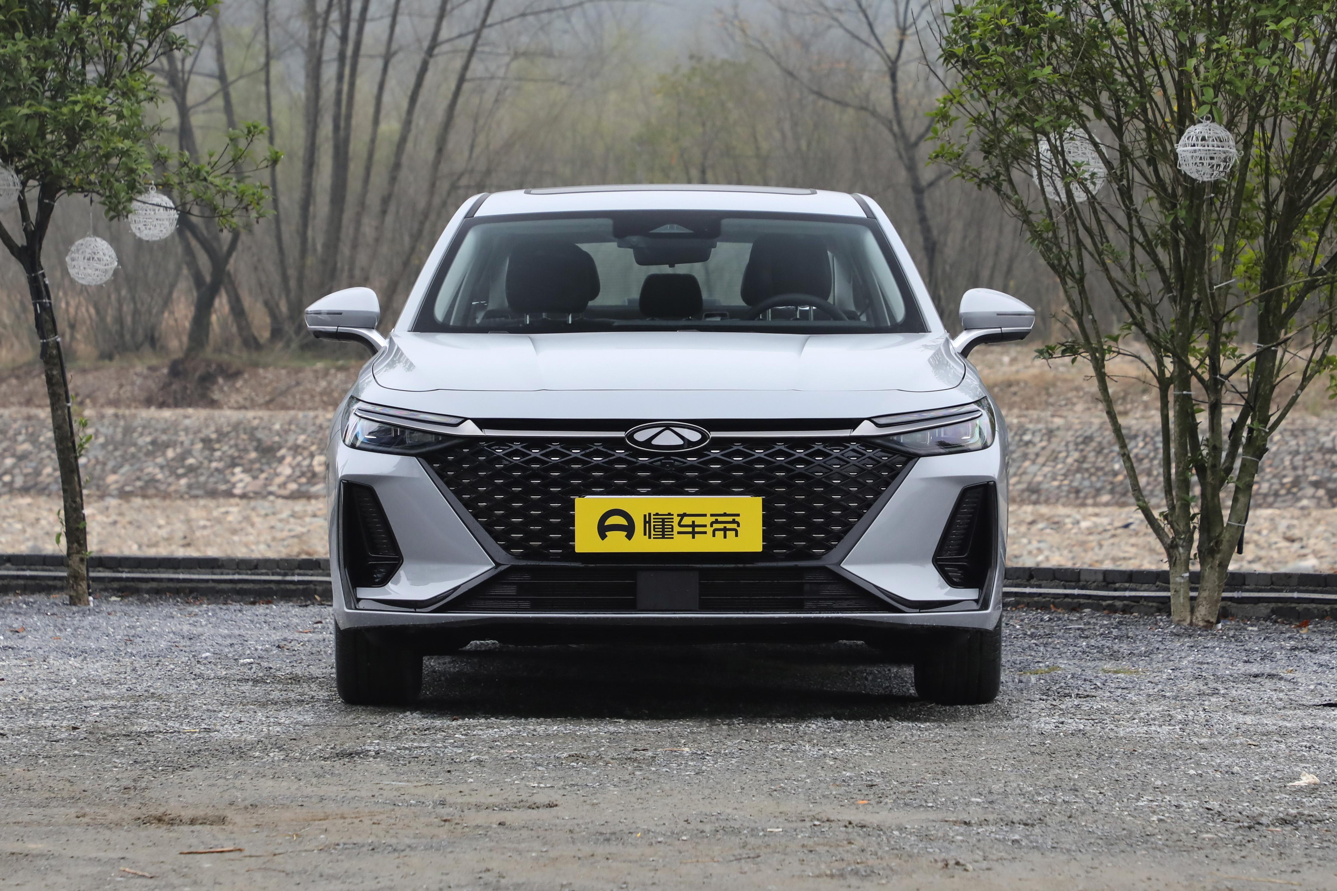 奇瑞全新中大型轿车风云a8亮相,11.99万元起奇瑞风云a8全球上市