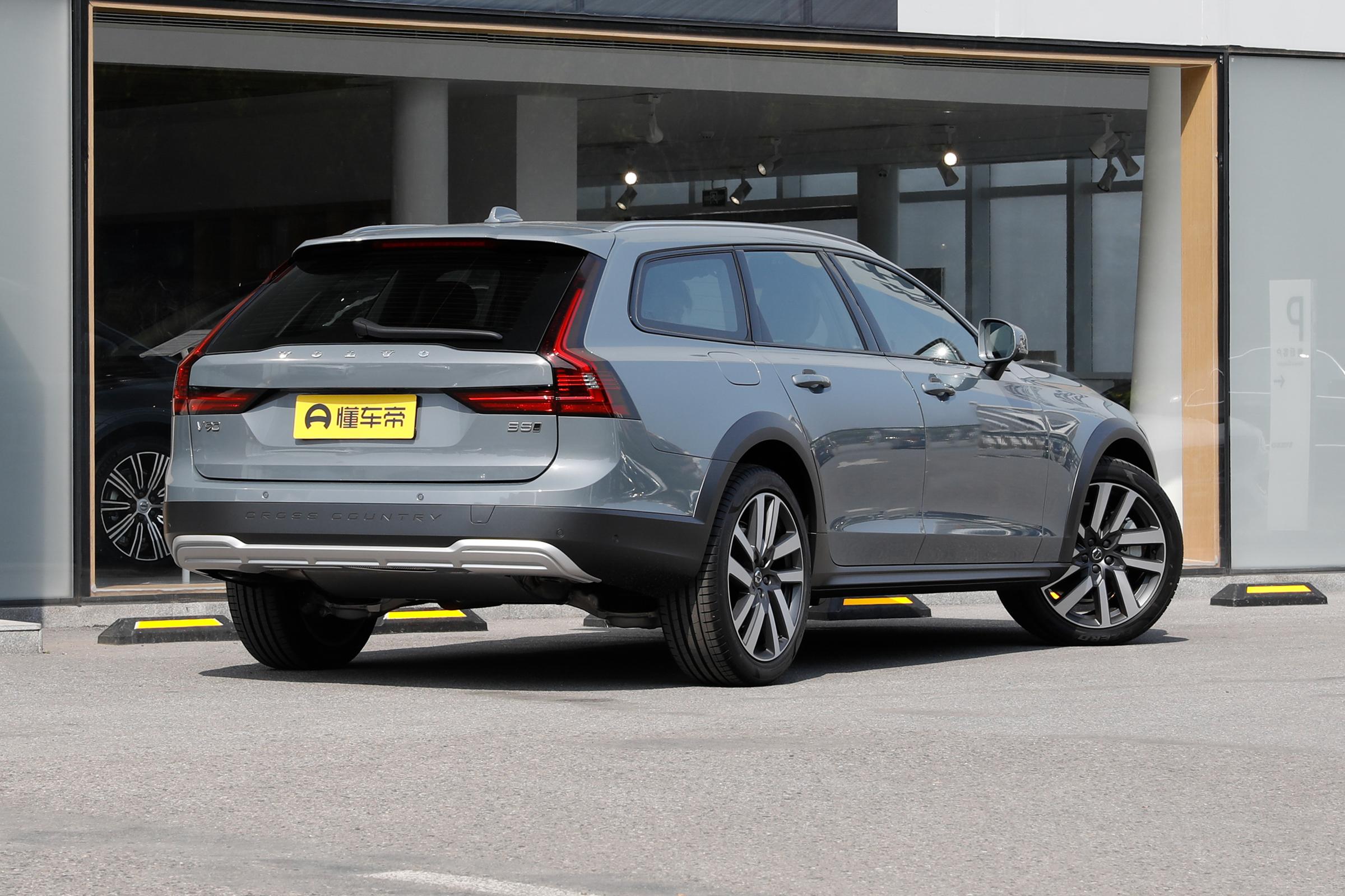 沃尔沃旅行车v90和奥迪a6旅行车,2018二手沃尔沃v90旅行车