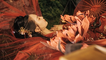 女子穿越到古代有一技之长的小说,女的多的地方有什么商机