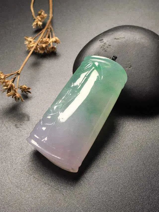 直播间买的翡翠原石能退款吗,在直播间买翡翠被骗了怎么办