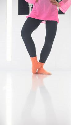 脚背速成,好看的脚背如何练