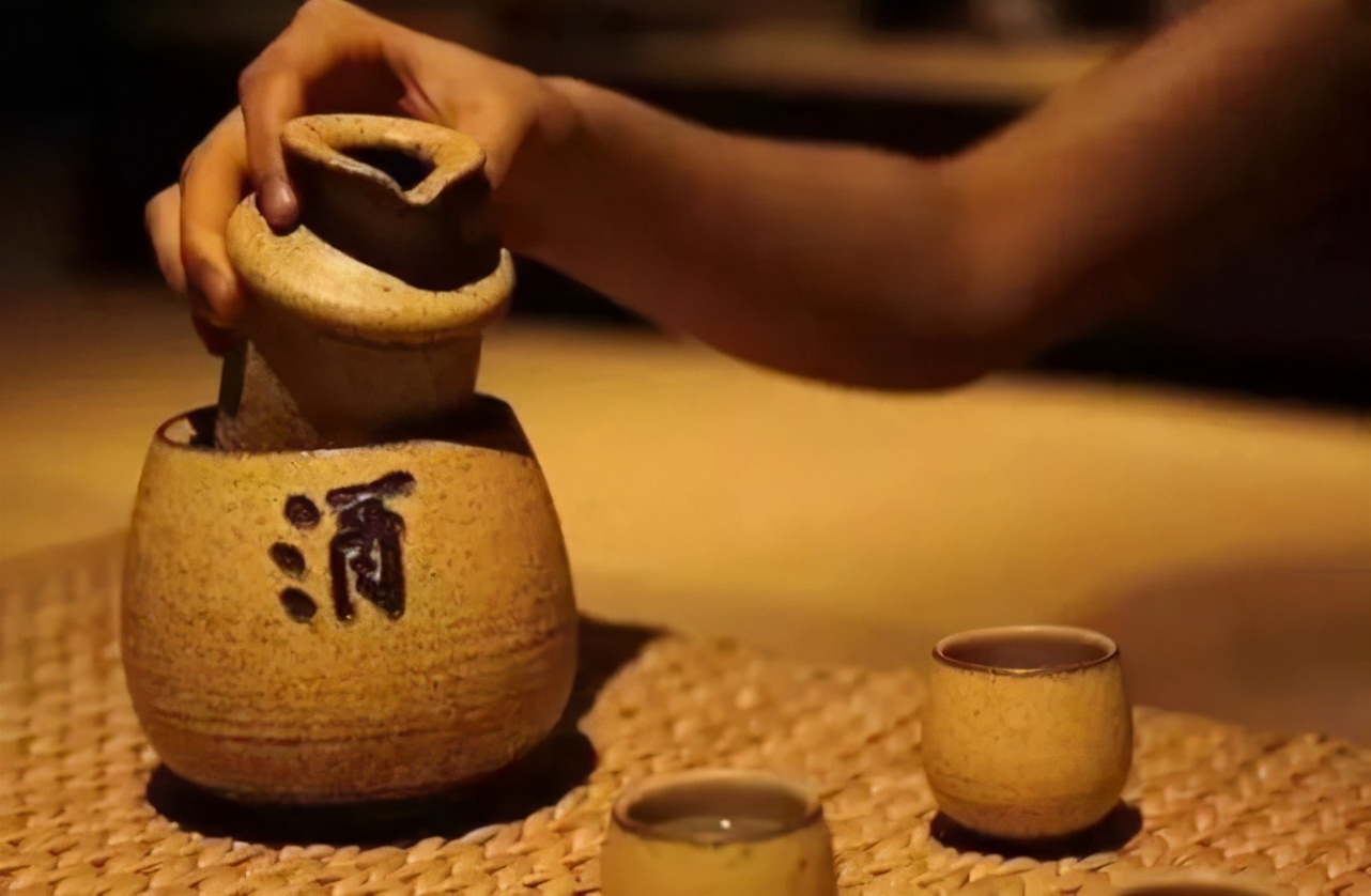 中国酱香定制酒的意义,企业定制的酱香酒靠谱吗