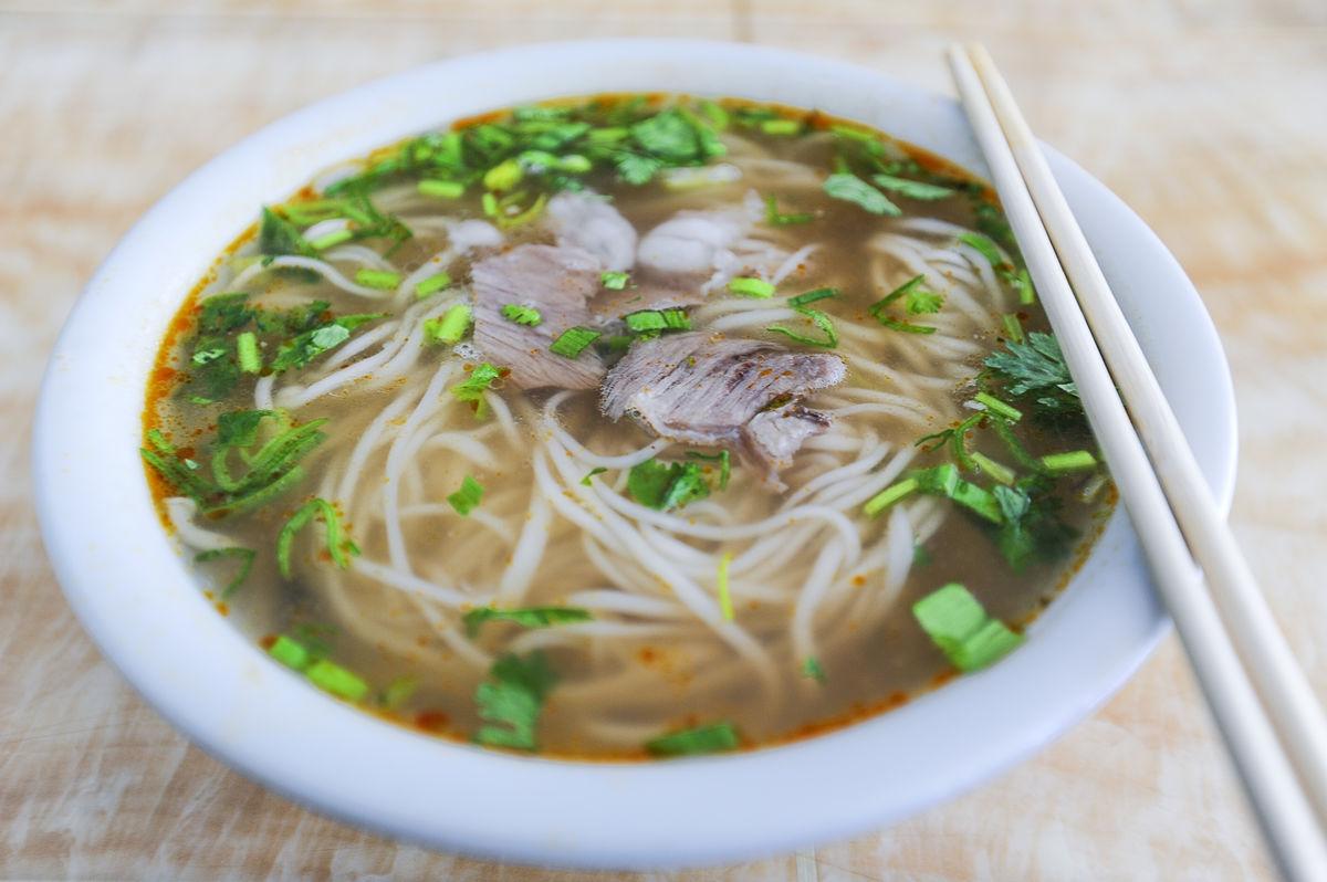 曾风靡全国的兰州拉面，为啥没人愿意吃了？原因有4点，太现实了