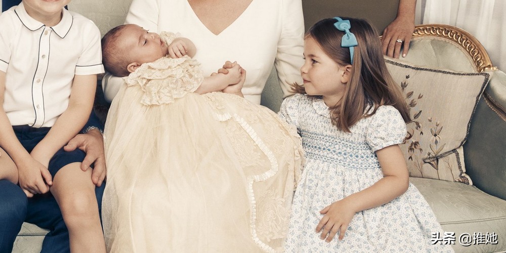 我是夏洛特公主，6岁啦，看了我出生到现在的点滴，过节要开心哦