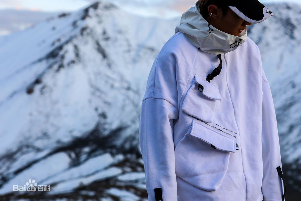 淘宝港风男装店推荐前十名,矮个子淘宝男装店推荐前十名