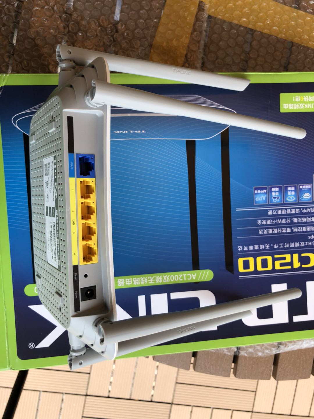 腾达路由器和tplink哪个路由器好,tplink路由器和荣耀路由器哪个好