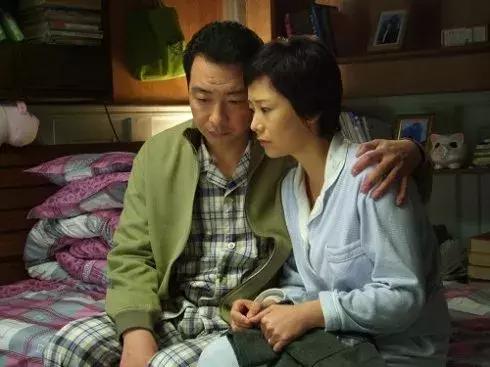 连爱情都没有,谈什么公寓|一个90后的群租房日记