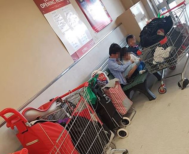 澳大利亚华人在超市抢奶粉,澳洲代购抢奶粉事件