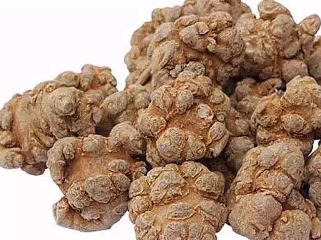 失眠注意力不集中湿气重,失眠脾胃不舒服感觉喘不过来气