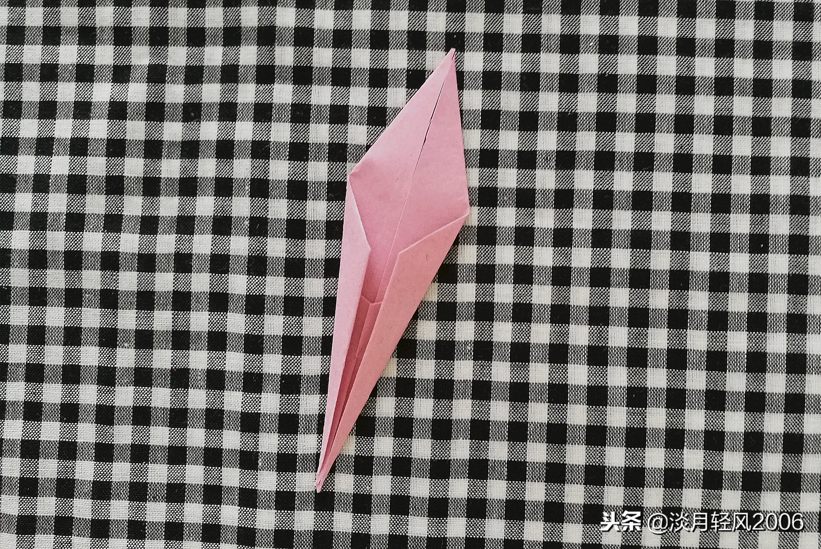 手工百合花制作幼儿园,百合花幼儿手工