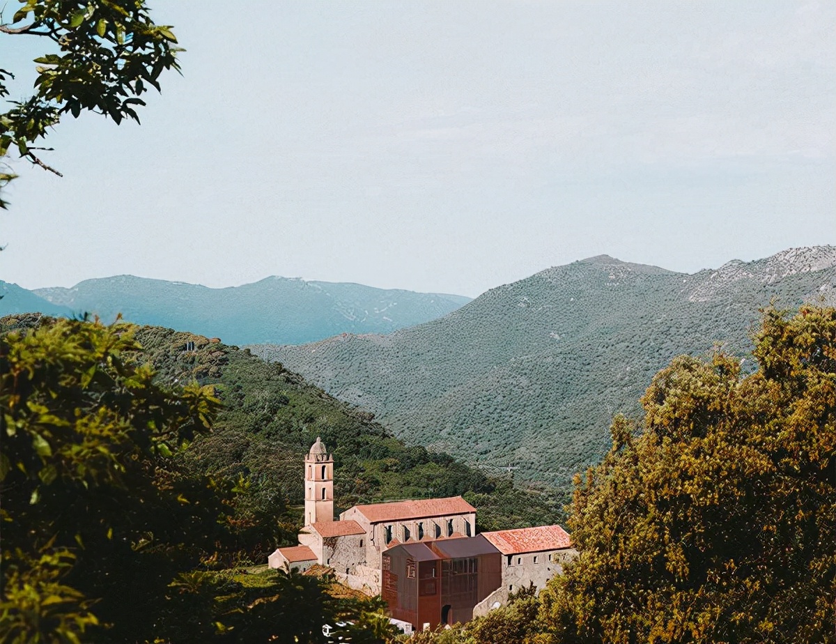 修道院改造视频,修道院建筑全景